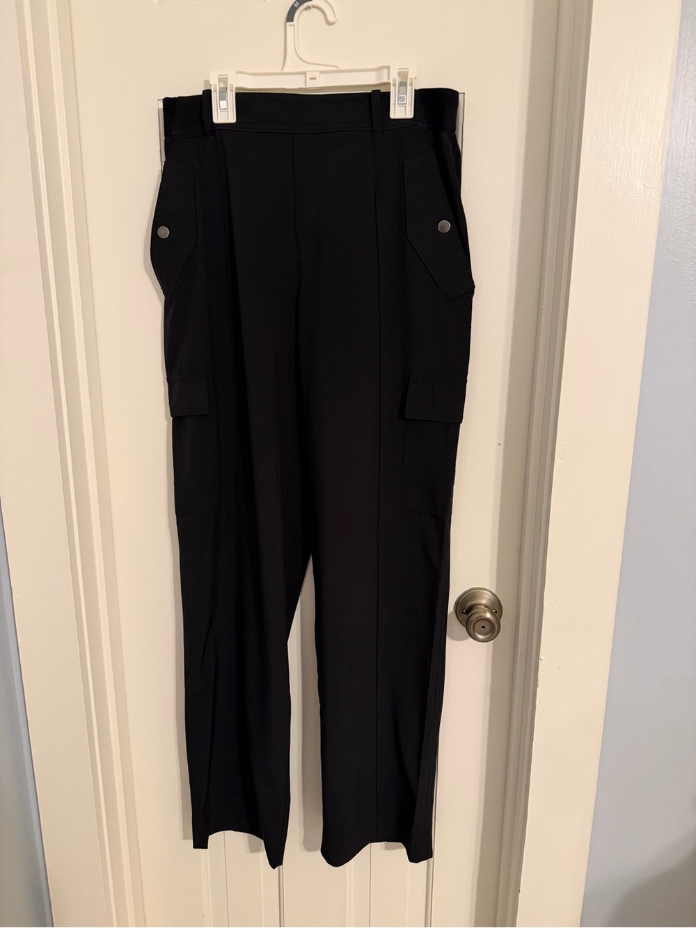 Athleta Black Wide-Leg Cargo Pants